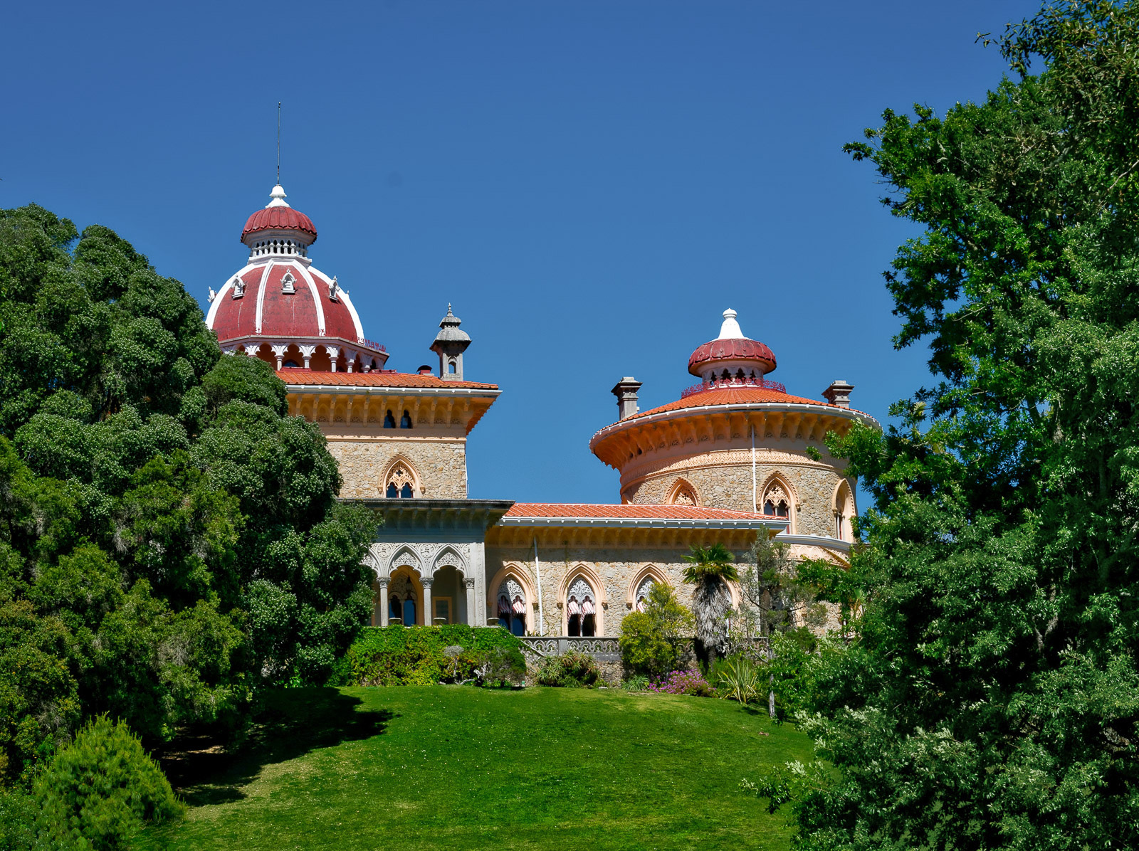 palace image palace image